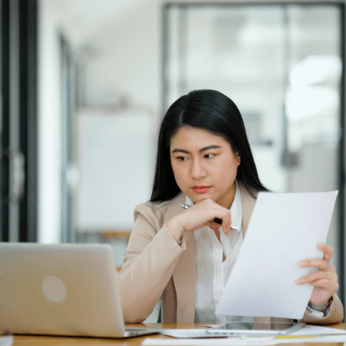 A professional translator providing Legal Document translation services in Texas for death certificates.