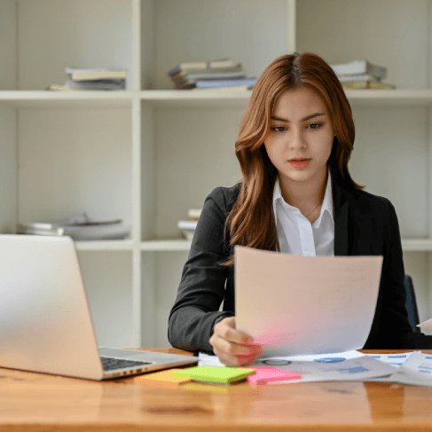 Expert ensuring precise Birth Certificate Translation Services that preserve legal meaning for official Texas use.